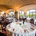 Tota Virginia Antico Podere Серралунга-д'Альба