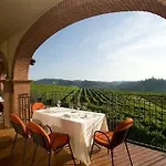 Отель Tota Virginia Antico Podere