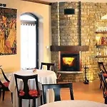 Tota Virginia Antico Podere Отель Серралунга-д'Альба
