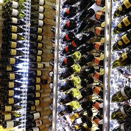 Hotel Tota Virginia Antico Podere Serralunga d'Alba