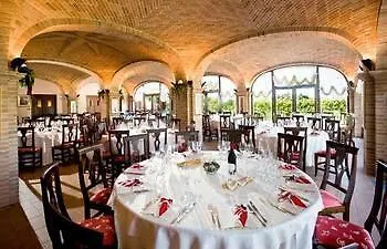 Tota Virginia Antico Podere Serralunga d'Alba