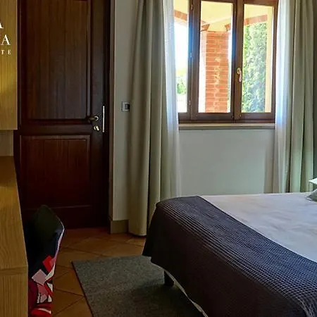 Tota Virginia Antico Podere Hotel 4*