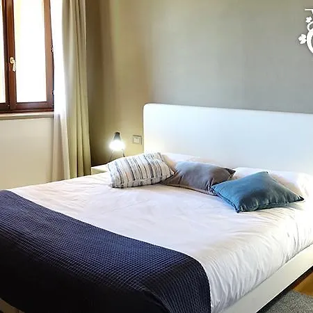 Tota Virginia Antico Podere ホテル