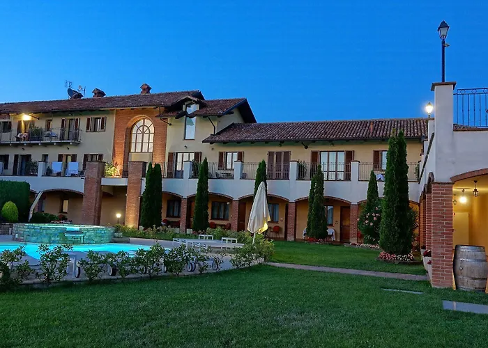 Tota Virginia Antico Podere Hotel