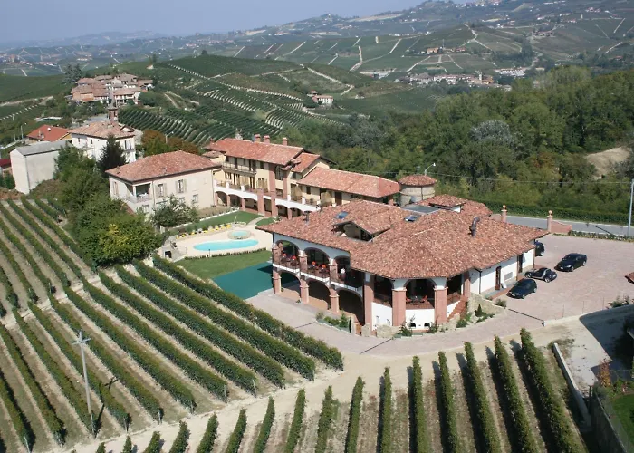 Hotel Tota Virginia Antico Podere 4*