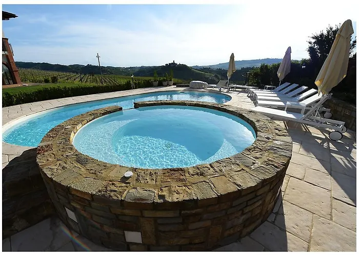 Hotel Tota Virginia Antico Podere 4*
