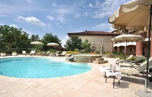 Tota Virginia Antico Podere Hotel